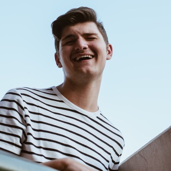 Meet your Posher, Luke - Picture 2 of 5